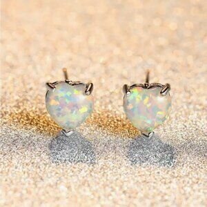New! Vintage Style Heart Shaped Faux Opal Inlaid Stud Earrings